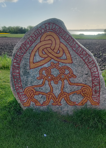 Vikingeudstilling og rune-ristning - Klik for at tilmelde dig