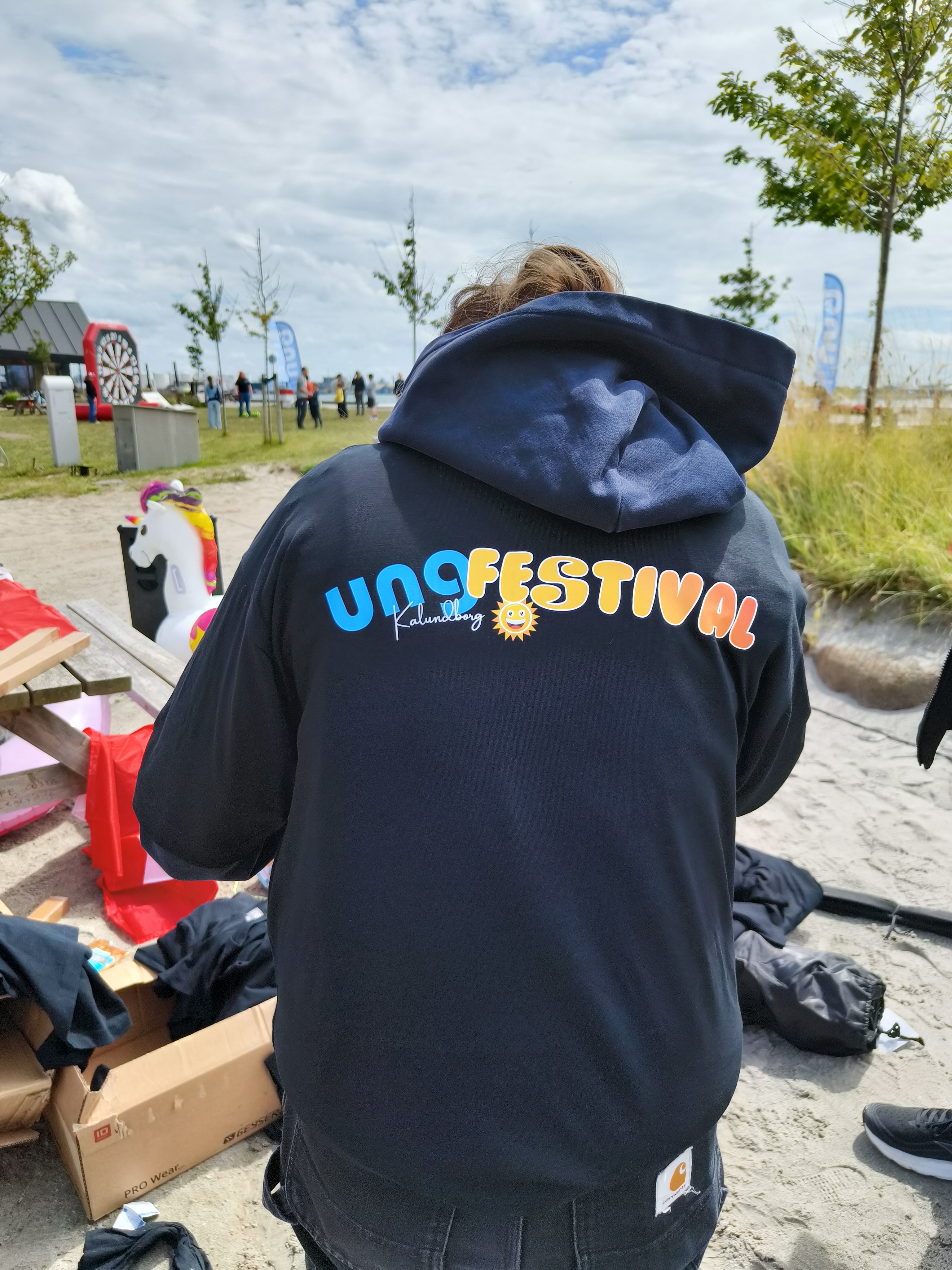 Ung